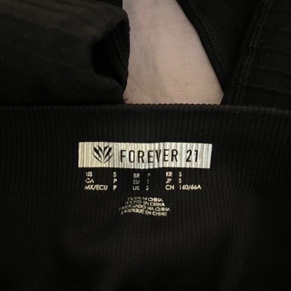 Workout Leggings - Picture 4 of 4